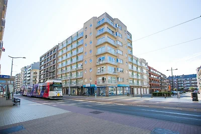 Beach Palace centraal gelegen in Middelkerke