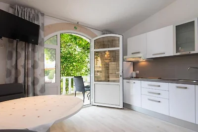 Adriatic Guesthouse Balota with Shared Pool- ...