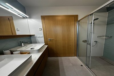 Appartement in Cerny Dul vlakbij skigebied