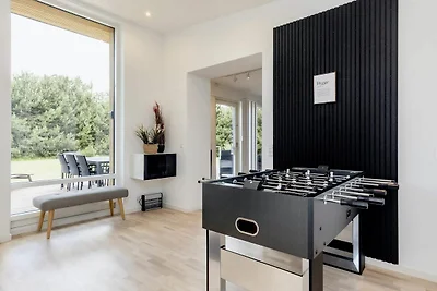 4 Sterne Ferienhaus in Væggerløse-By Traum
