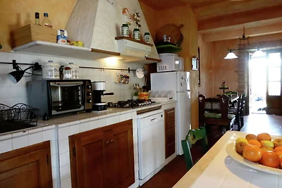 S. Romano in Garfagnana: villa di lusso, vasc...