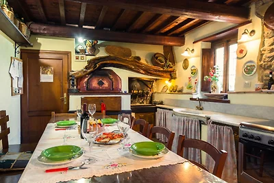 Schönes Ferienhaus nahe See in Lizzanello