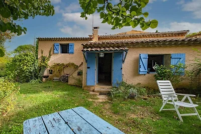 Ferienhaus in Goult mit Barbecue