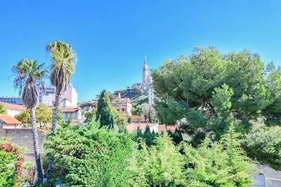 Villa Notre-Dame Piscine Parkplatz 4...