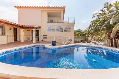 Villa moderna a Roses con piscina privata