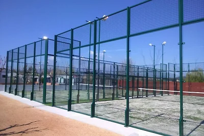 Casa mobile attraente nella natura