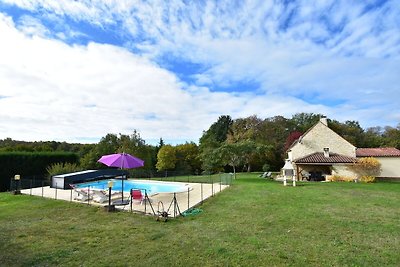 Geräumiges Ferienhaus mit privatem Pool in...