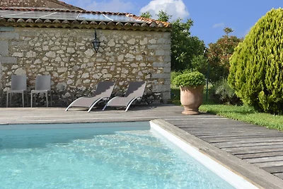 Wunderschönes Bauernhaus mit Pool und Garten