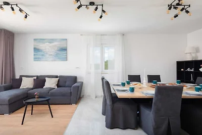 Shimmering Sea Apartment with Terrace - Four ...