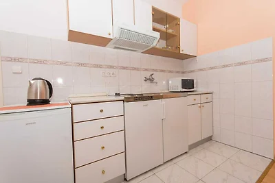 Apartments Mastelić - One Bedroom Apartment w...