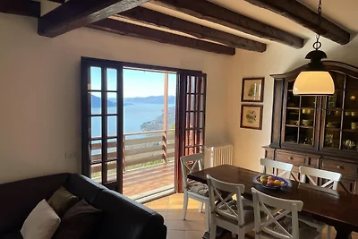 Villa in Trarego Viggiona mit Garten