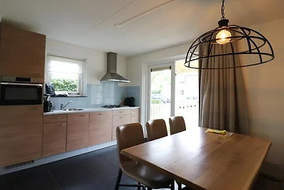 Bungalow nad Wodą z Sauną w Południowej...