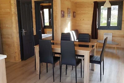 Chalet in Saint Laurent an einem Hang