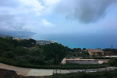 Schönes Bauernhaus in Cetraro mit Terrasse