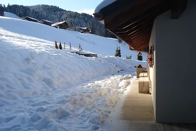 Chalet soleggiato con vasca idromassaggio
