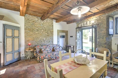 Rustikales Ferienhaus mit Pool