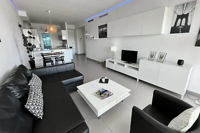 Appartamento a Higueron con vista sul mare