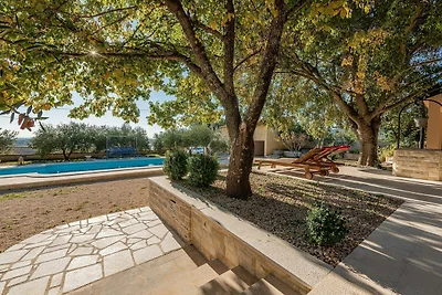 Holiday Home Apios - Three Bedroom Holiday Ho...