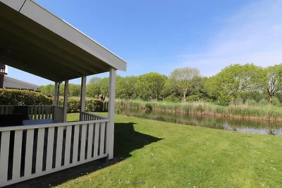Bungalow nad wodą blisko Rotterdamu