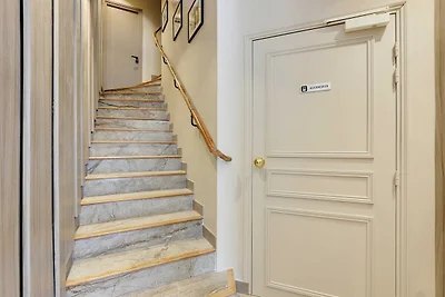 Modern 2BD/6P appartement met airconditioning...