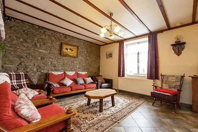Ferienhaus in Bastogne mit Garten