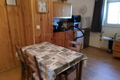 Gem�tliche Wohnung in Paliseul mit Garten