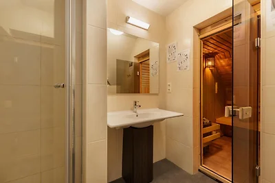 Villa in Cochem met Sauna en Tuin