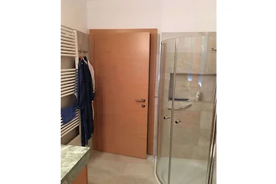 Wohnung in Lana mit Schwimmbecken