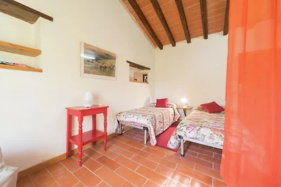 Ruhiges Chalet mit privatem Pool