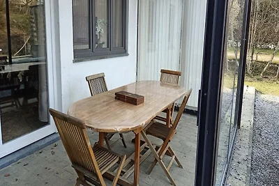 Ferienhaus in Rosée mit privaten Seen