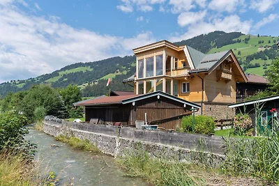Apartment in Brixen im Thale in Skigebiet