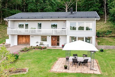 4 Sterne Ferienhaus in UDDEVALLA