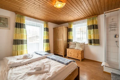 Wohnung in Tirol mit eigenem Garten