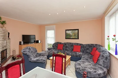 Ferienhaus in Elend mit privatem Pool