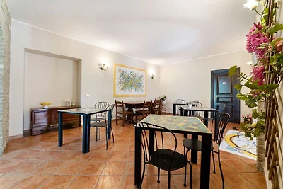 Erholsame Villa in Albanella mit Whirlpool