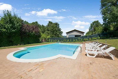 Ruhiges Ferienhaus mit Pool bei Rasiglia