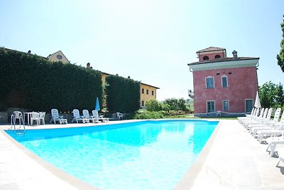 Fabulous Mansion in Nizza Monferrato with Swi...