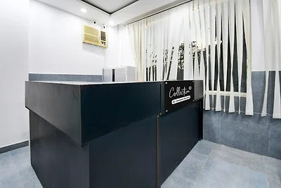 Collezione O Vikas Nagar Po.