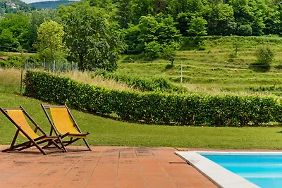 Malerische Wohnung in Fosciandora mit Pool
