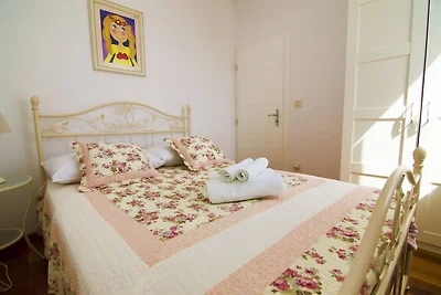 Wohnung in Murter mit Schwimmbad