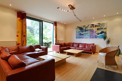 Villa in Robertville in der Nהhe des...