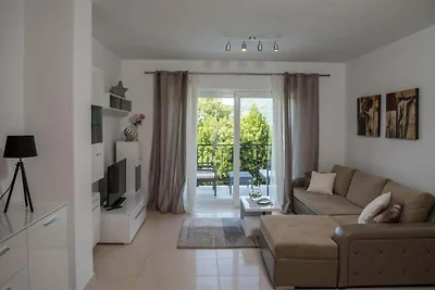 Villa Anita - Five Bedroom Villa with Swimmin...