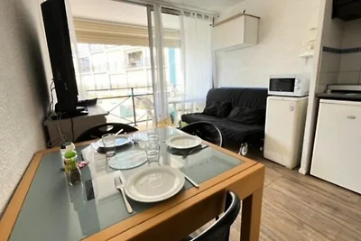 Apartment in Grau du Roi in Strandnähe