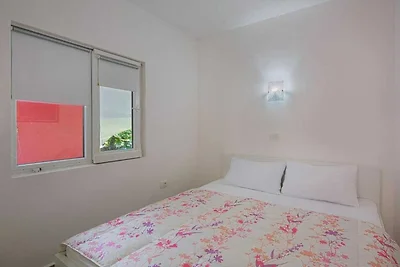 One bedroom Apartment 2