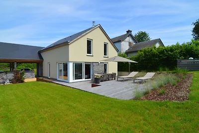 Modernes Ferienhaus für Familien in Houffaliz...