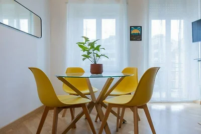 Wohnung in Torino mit Balkon und Parken