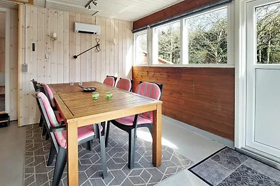 6 Personen Ferienhaus in Tarm-By Traum