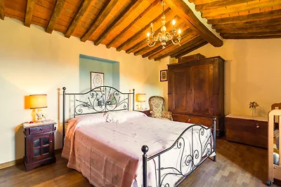 Schönes Ferienhaus nahe See in Lizzanello