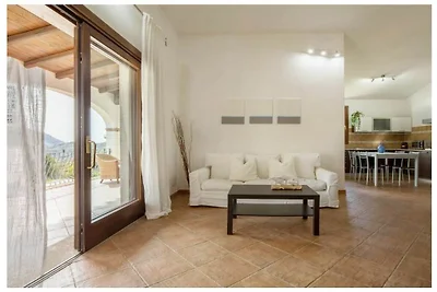 Villa in Castiadas mit Schwimmbecken
