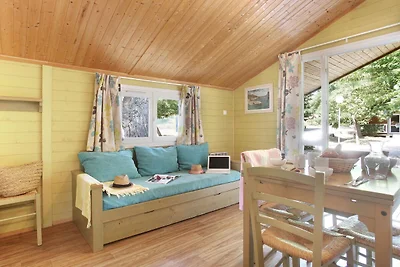 Piacevole chalet con terrazza coperta